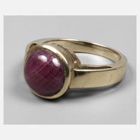 Ring mit Rubincabochon111