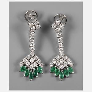 Paar Ohrhänger Smaragd mit Brillanten