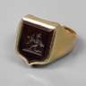 Goldring mit Karneolwappen