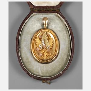 Aufwendiges Medaillon mit Perlen