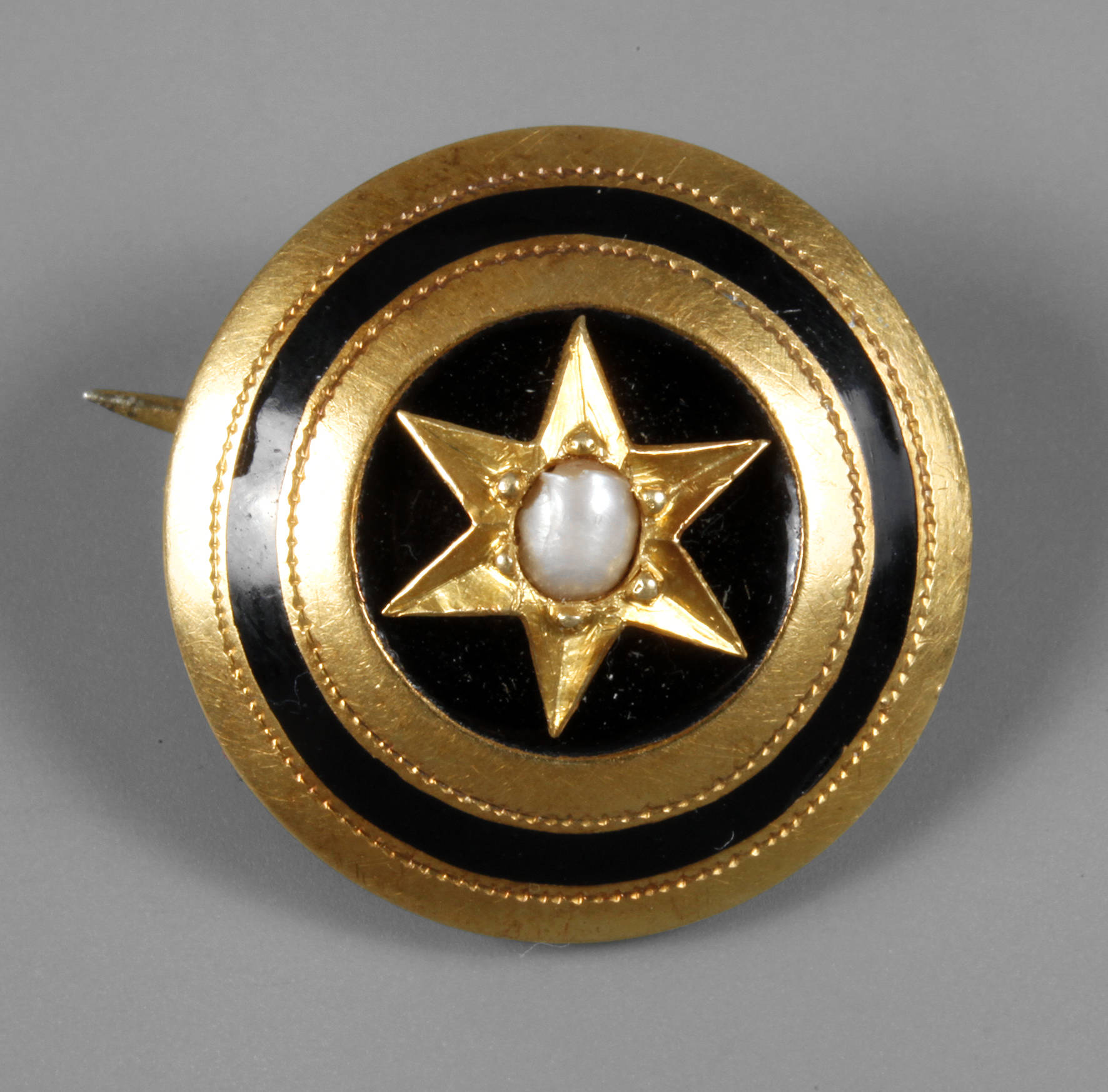 Spätbiedermeierbrosche