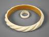 Ring und Armreif Elfenbein