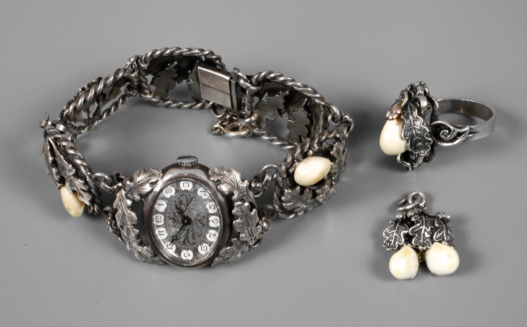 Grandelschmuckset in Silber