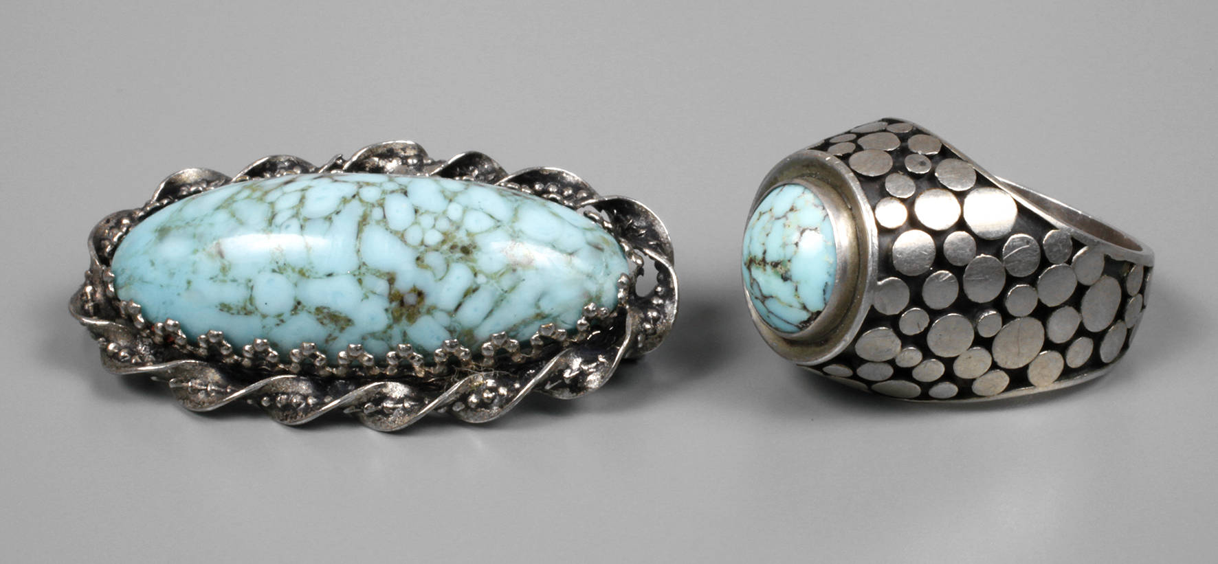 Ring und Brosche Türkis