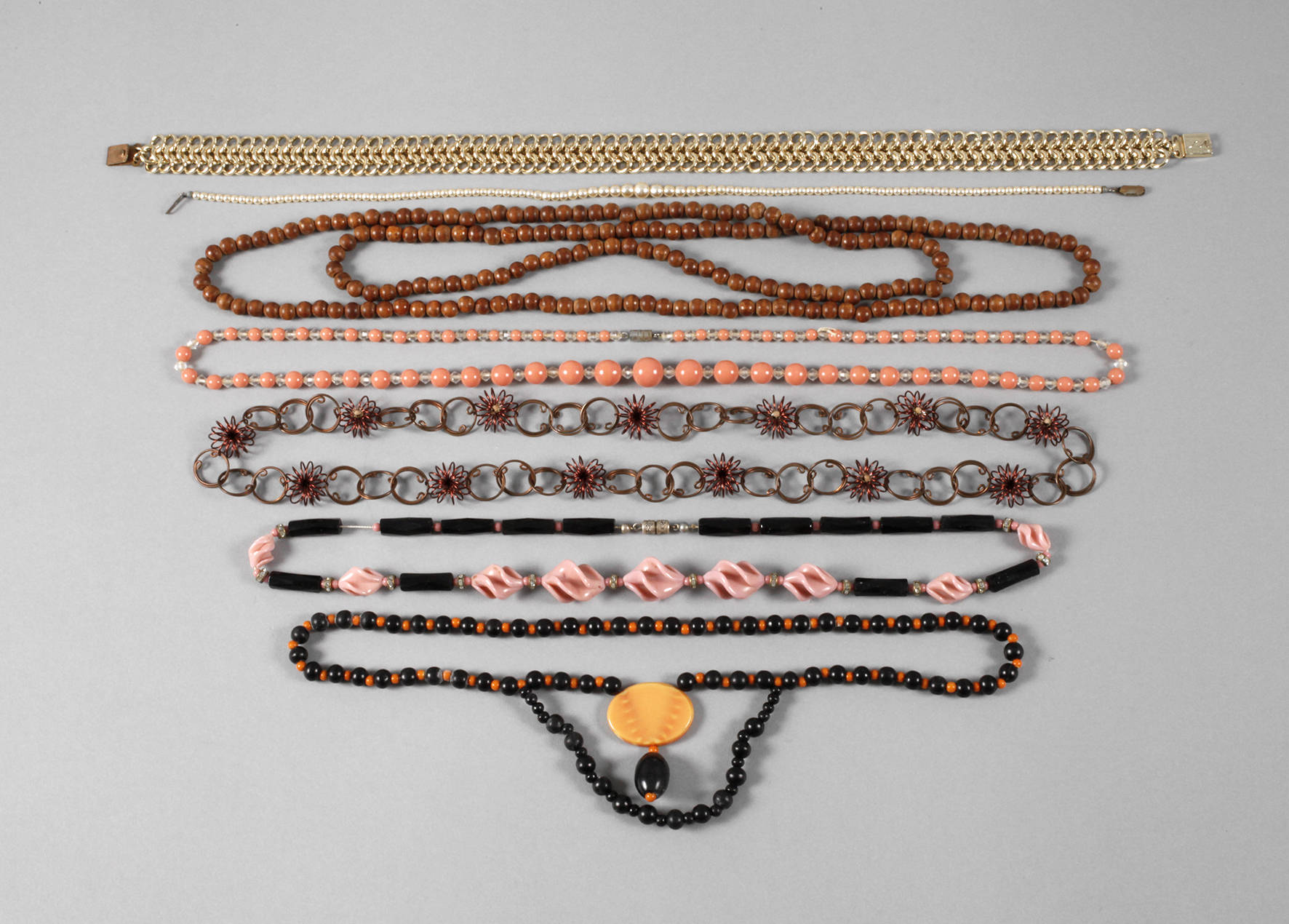 Sieben Ketten Art déco