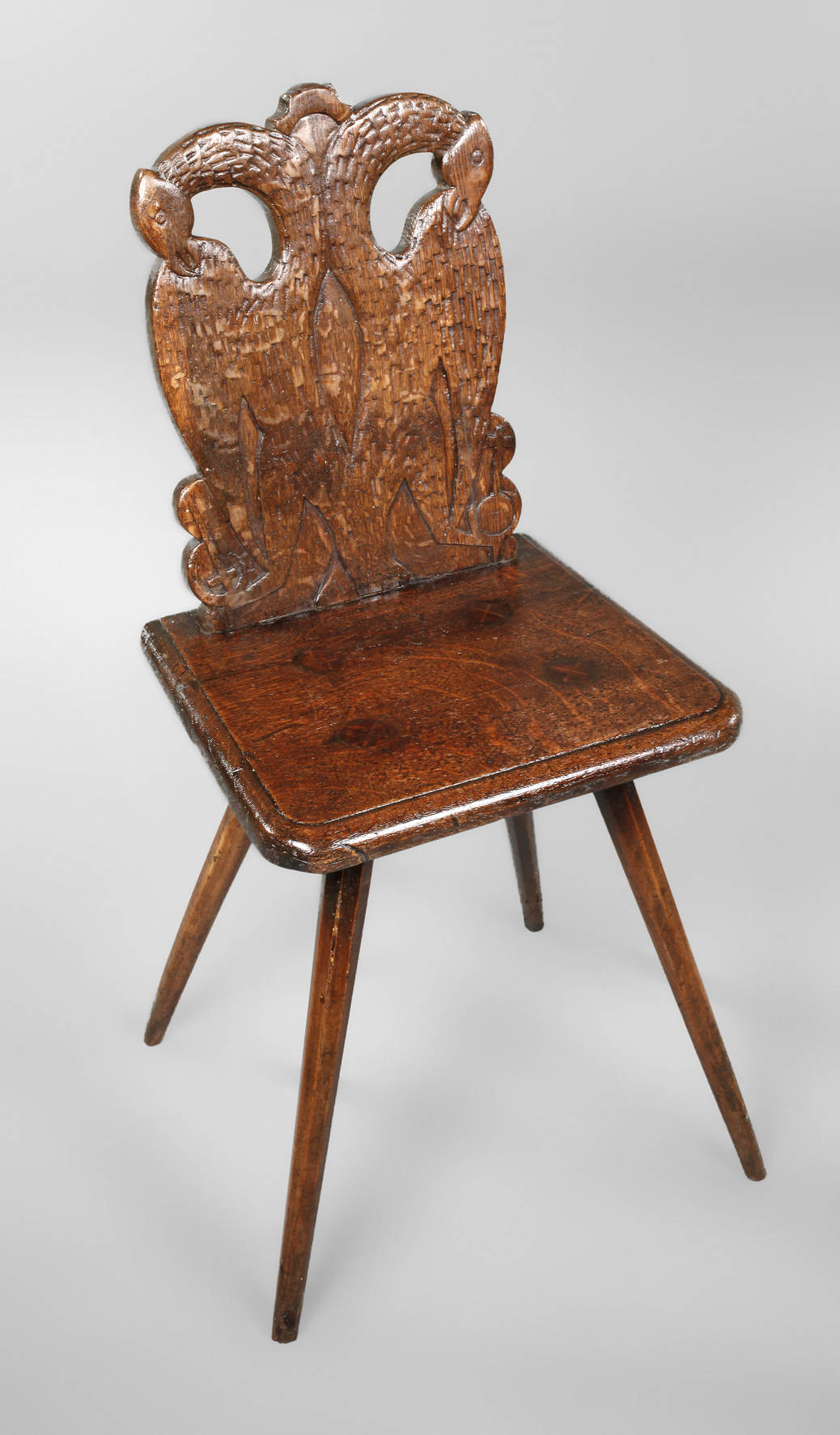 Brettstuhl mit Doppeladler