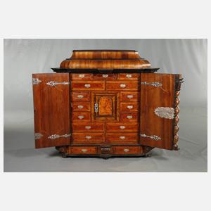 Augsburger Kabinettschrank