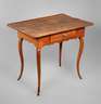 Kleiner Schreibtisch Barock