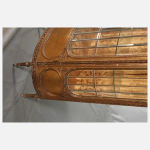 Vitrine Neoklassizismus