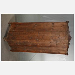 Biedermeier-Eckvitrine