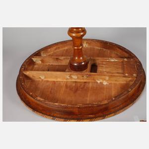 Intarsierter Beistelltisch