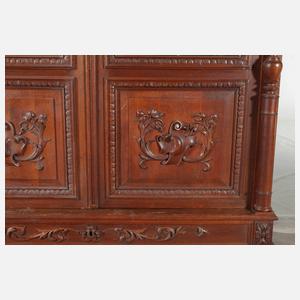 Bücherschrank Historismus