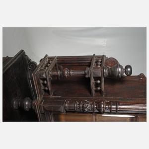 Waffenschrank Gründerzeit