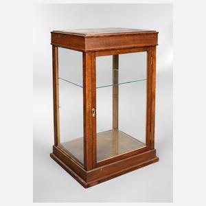 Kleine Tischvitrine