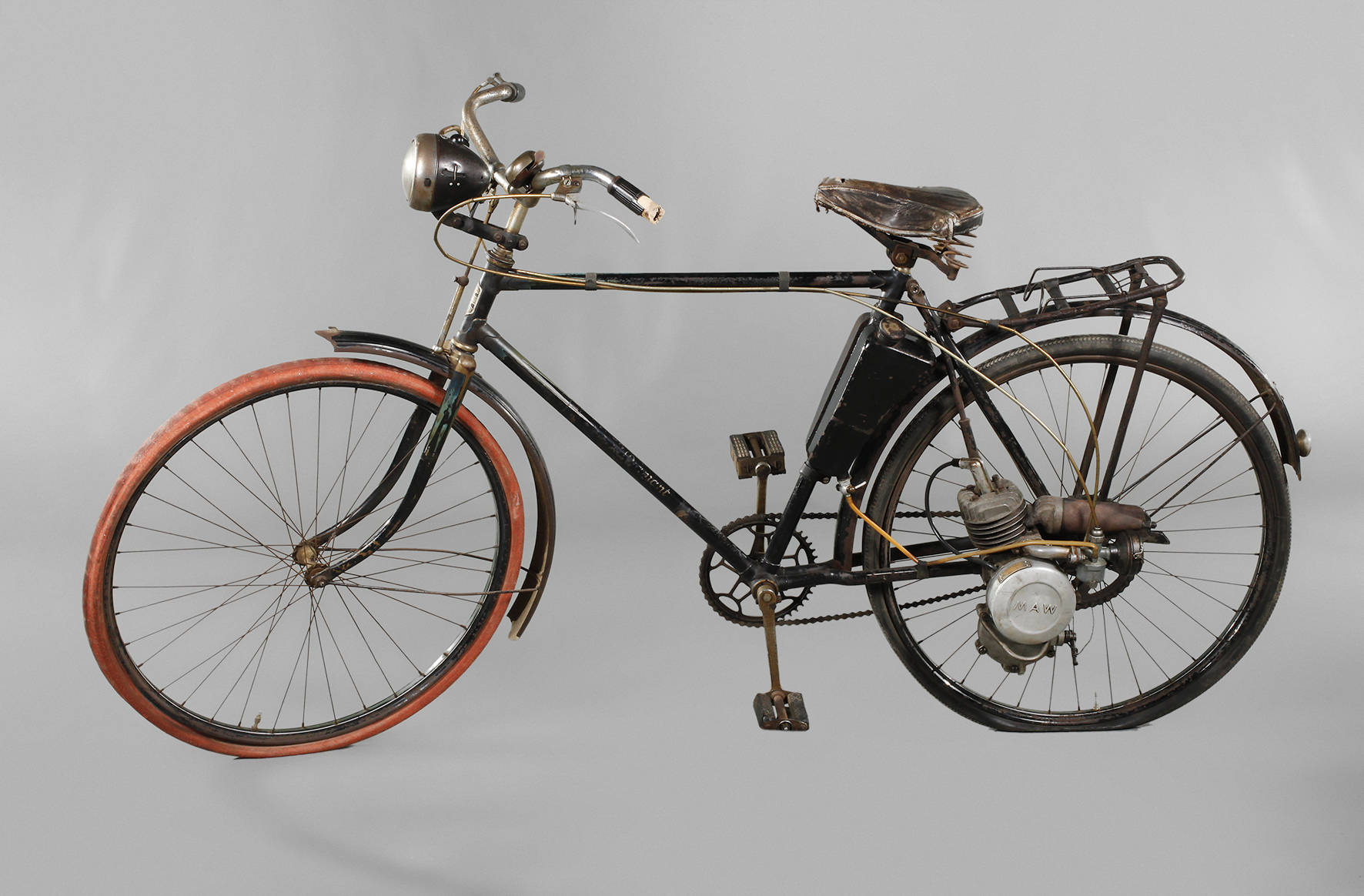 Fahrrad mit Hilfsmotor