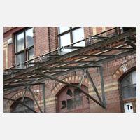 Vordach aus Industrieanlage111