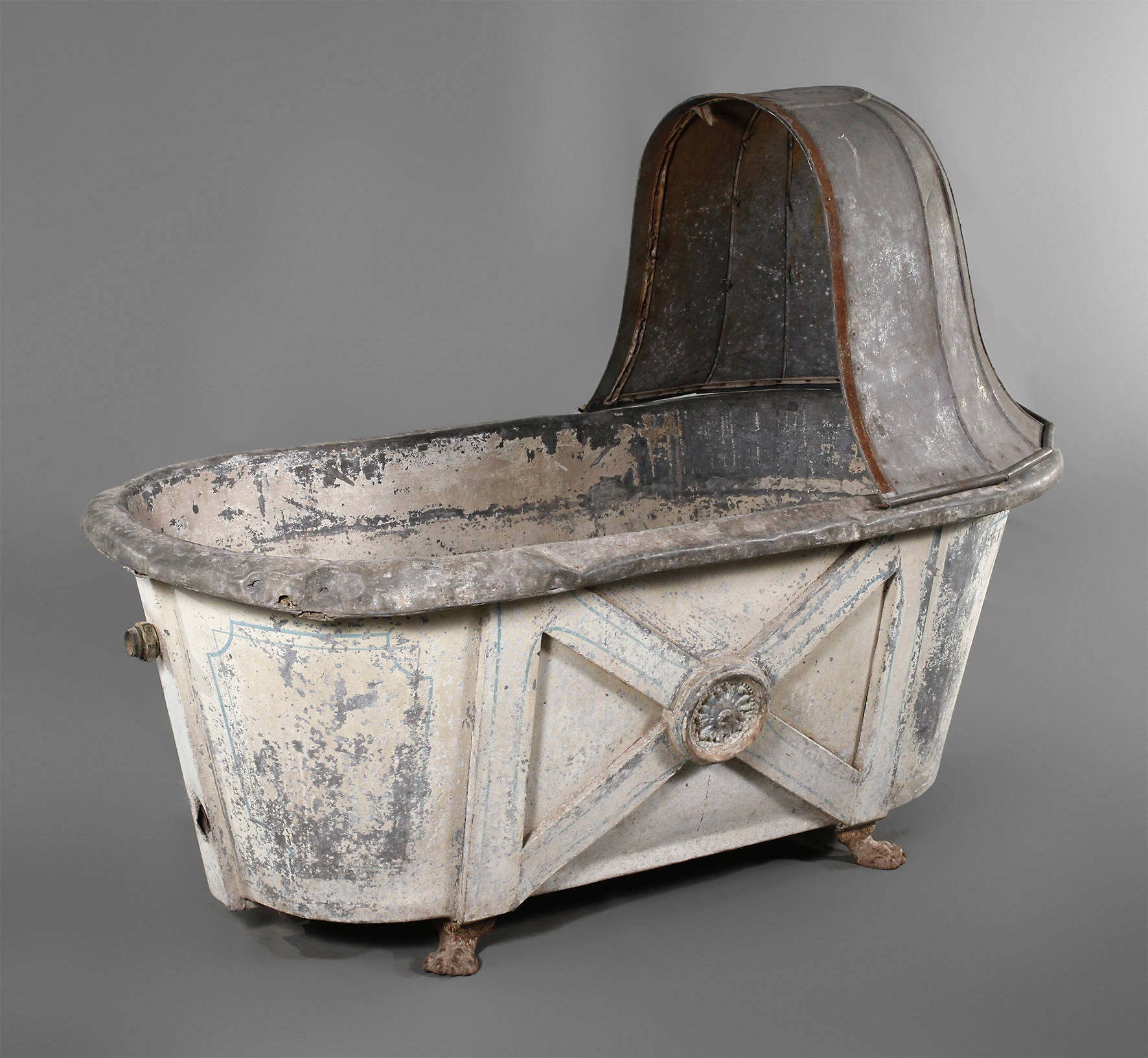 Außergewöhnliche Zinkbadewanne