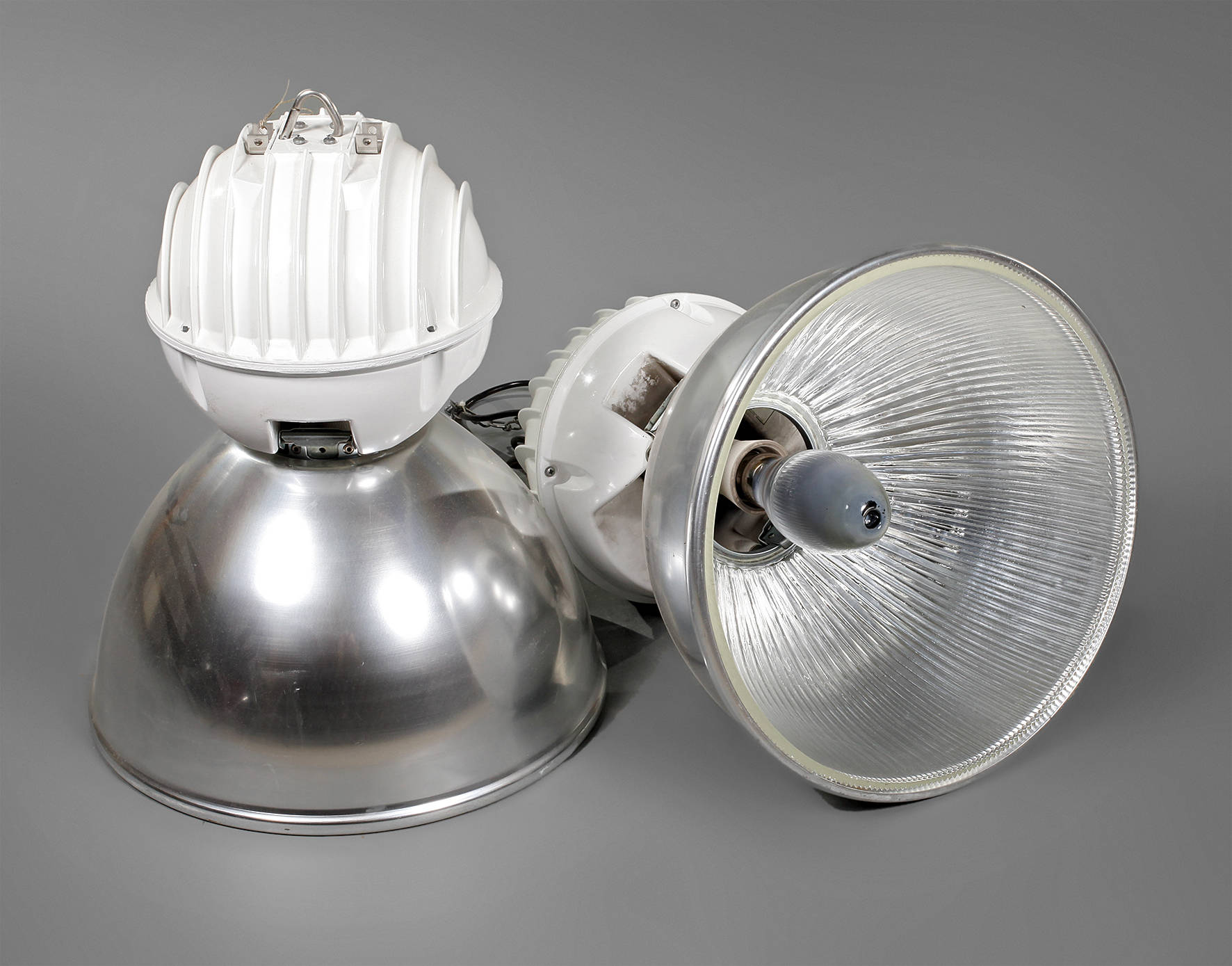 Paar Industriedeckenlampen