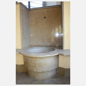 Brunnenanlage/Saunalandschaft