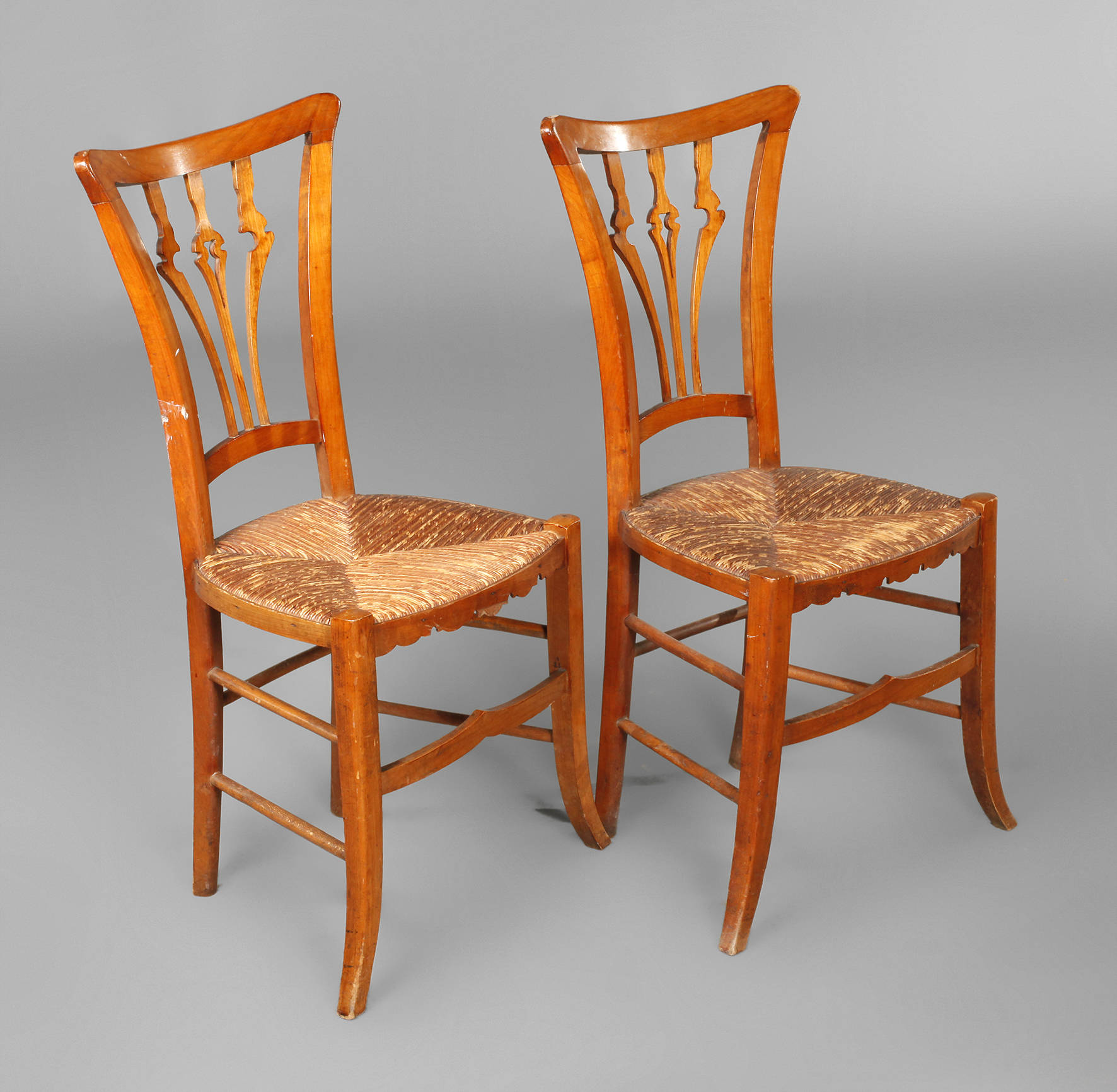 Zwei Jugendstilstühle