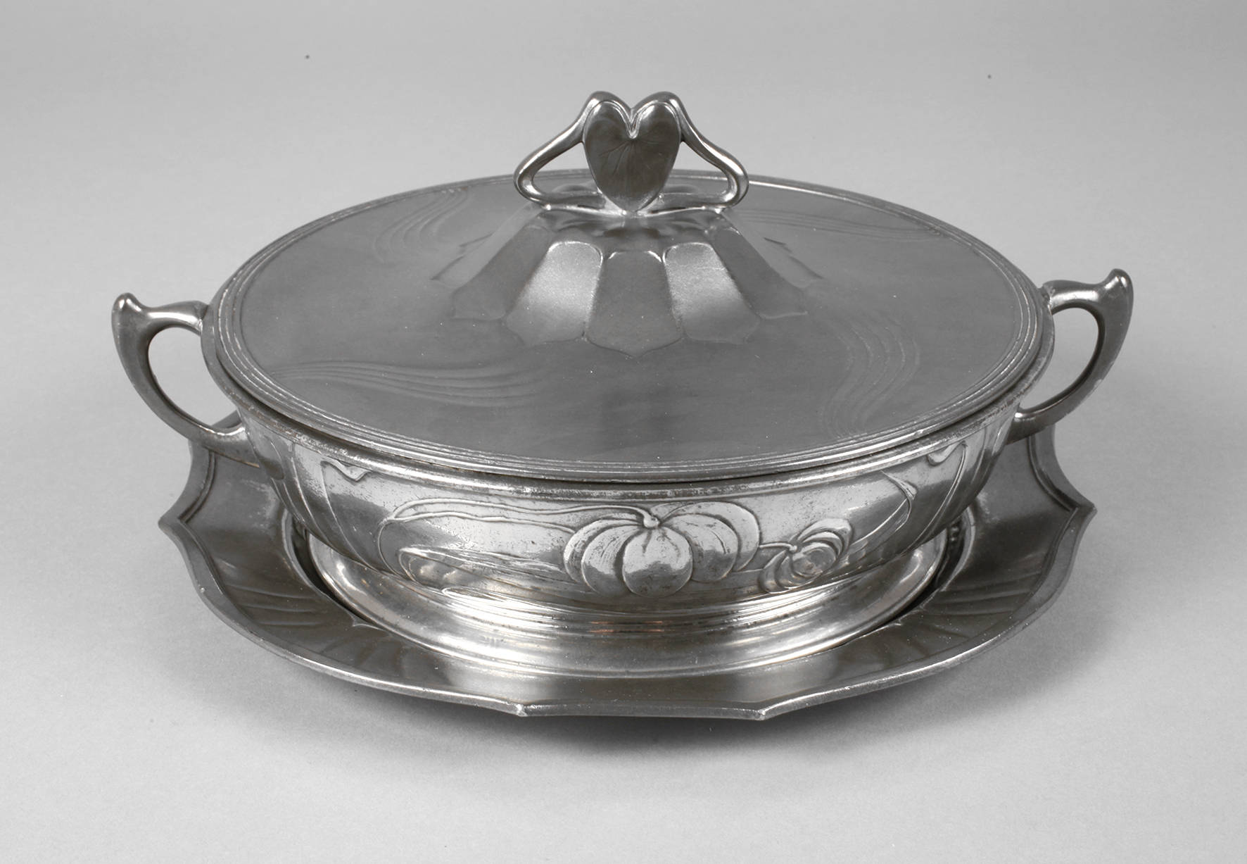 Orivit Terrine und Tablett