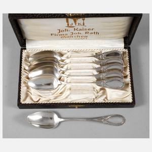 Sechs Silberlöffel im Etui