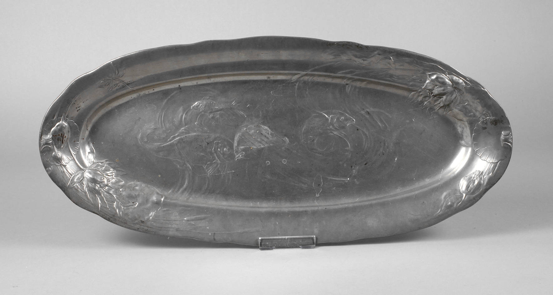 Kayserzinn große Fischvorlegeplatte