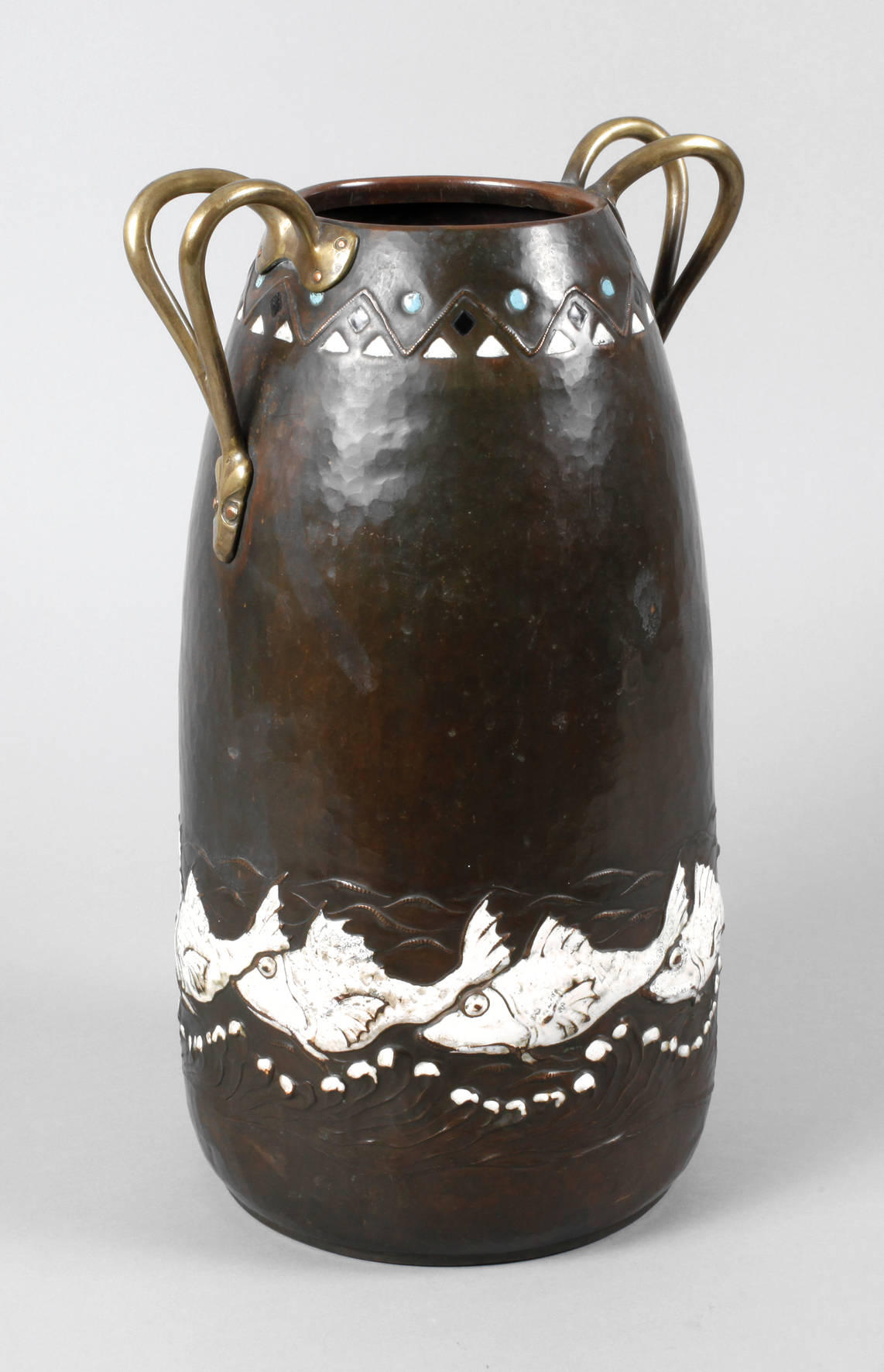 Große emaillierte Vase