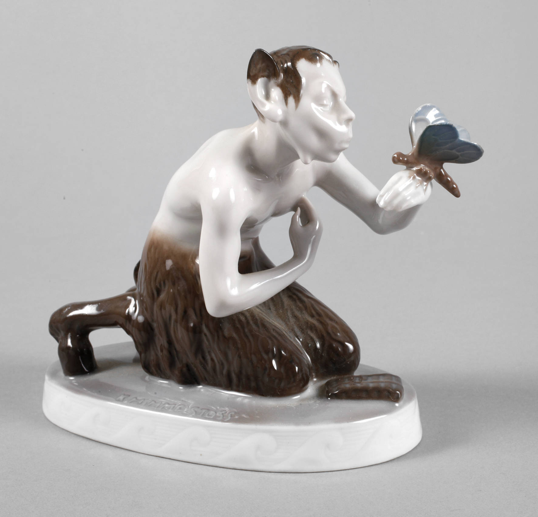 Rosenthal Faun mit Schmetterling