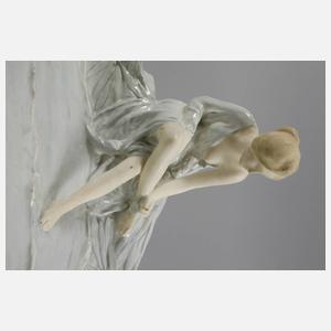 Wien große figürliche Schale