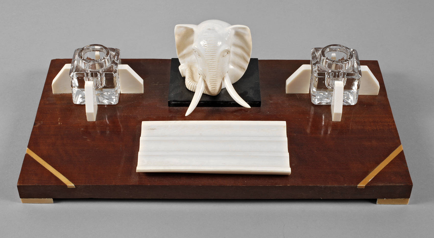 Schreibtischgarnitur