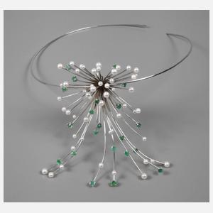 Halsreif mit Smaragden und Perlen