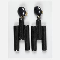 Paar Ohrhänger aus schwarzem Kunststoff111