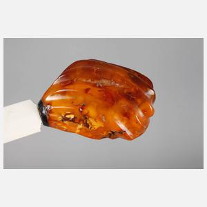 Brieföffner mit Bernsteinknauf