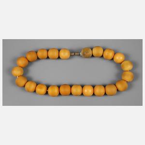 Kette Bernsteinimitat