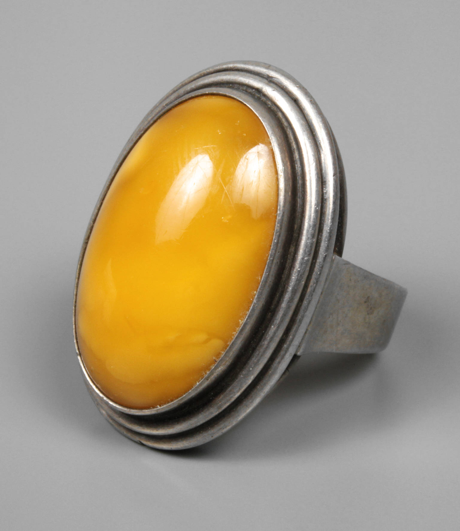 Bernsteinring Fischlandschmuck