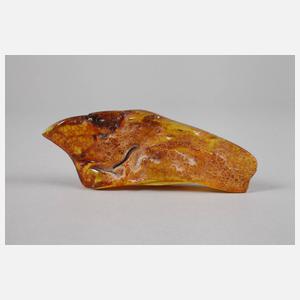 Geschliffener Bernstein
