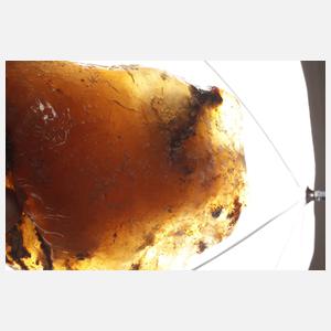 Großer Gussbernstein, ca. 601 g