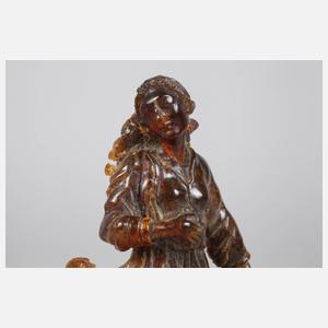 Feine Bernsteinschnitzerei