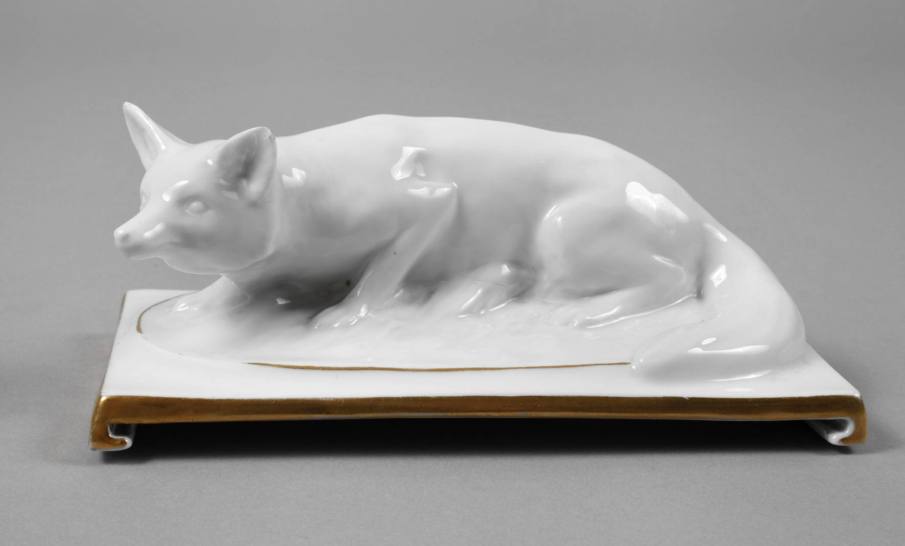 Fraureuth schleichender Fuchs