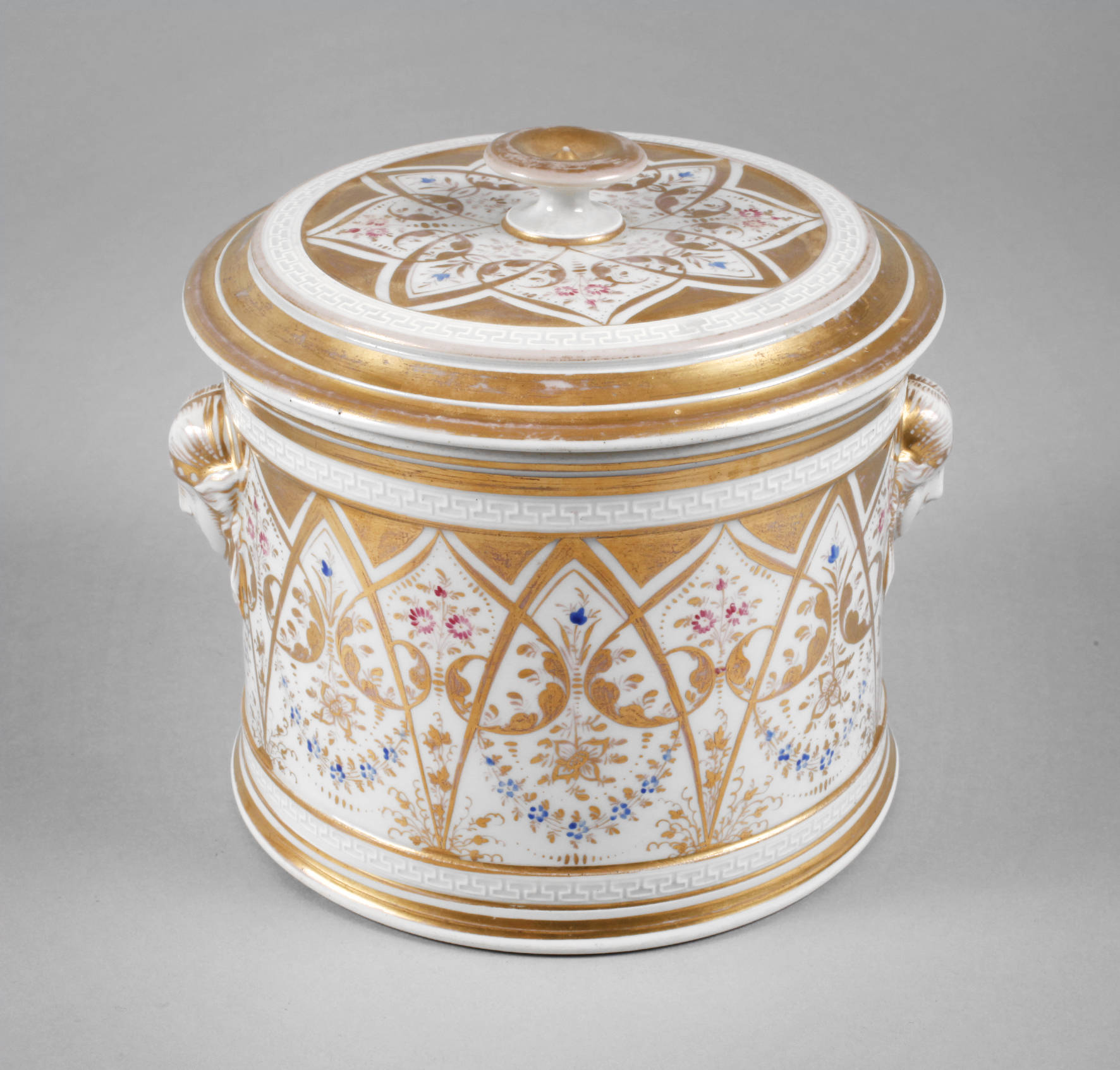 KPM Berlin Tabaktopf