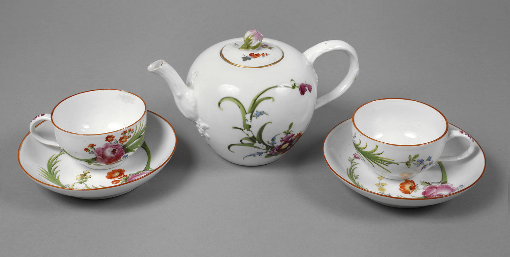 Meissen Kännchen und zwei Tassen