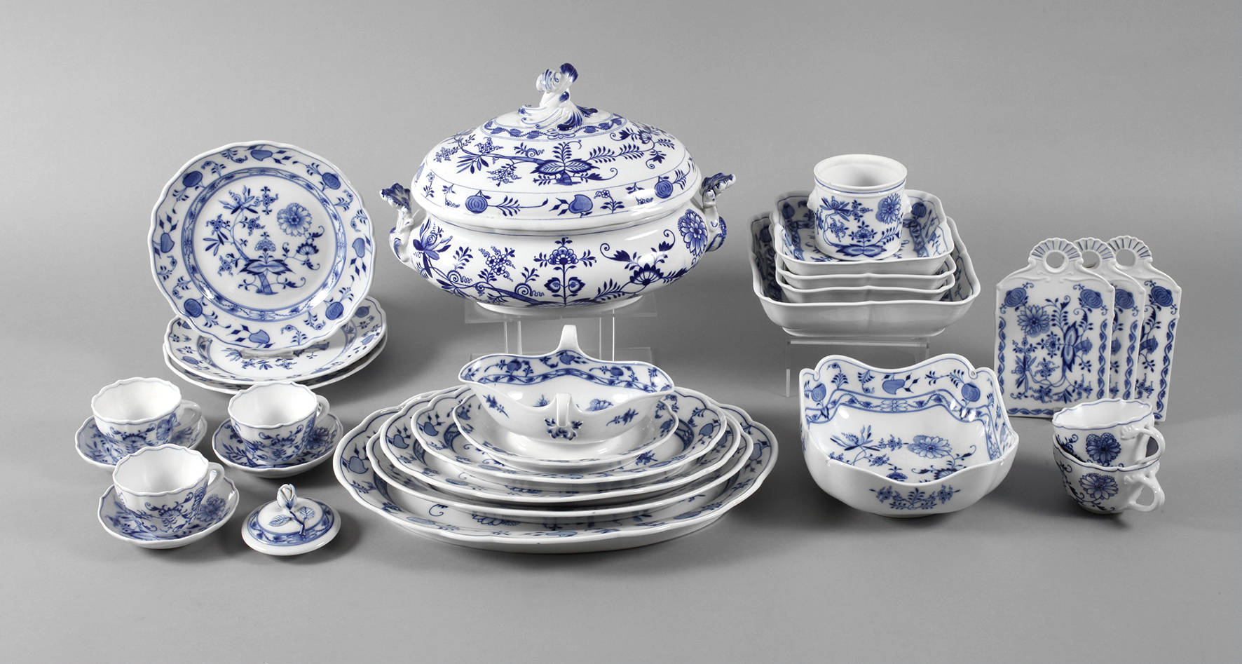 Meissen Teichert Konvolut Zwiebelmustergeschirr