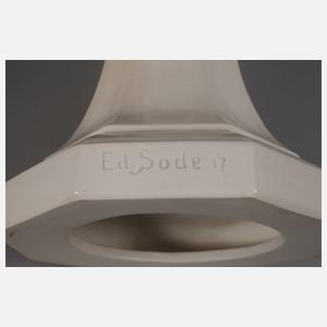 Schwarzburg ”Flügelschlagender Kakadu”