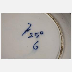 Großer Delfter Pfauenteller