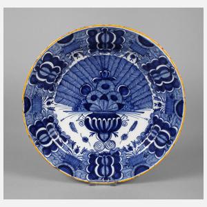 Großer Delfter Pfauenteller