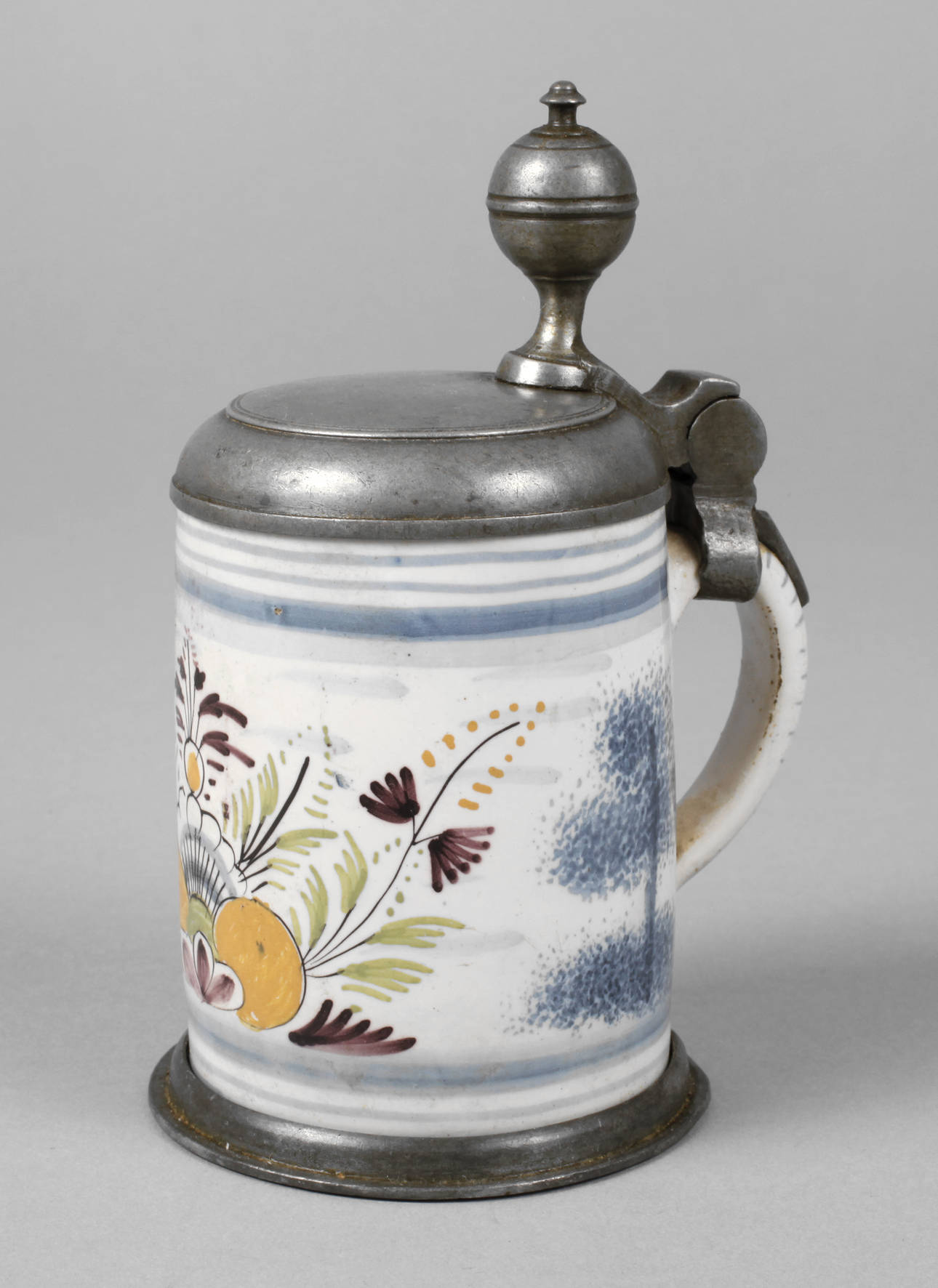 Kleiner Bayreuther Kinderfayencekrug