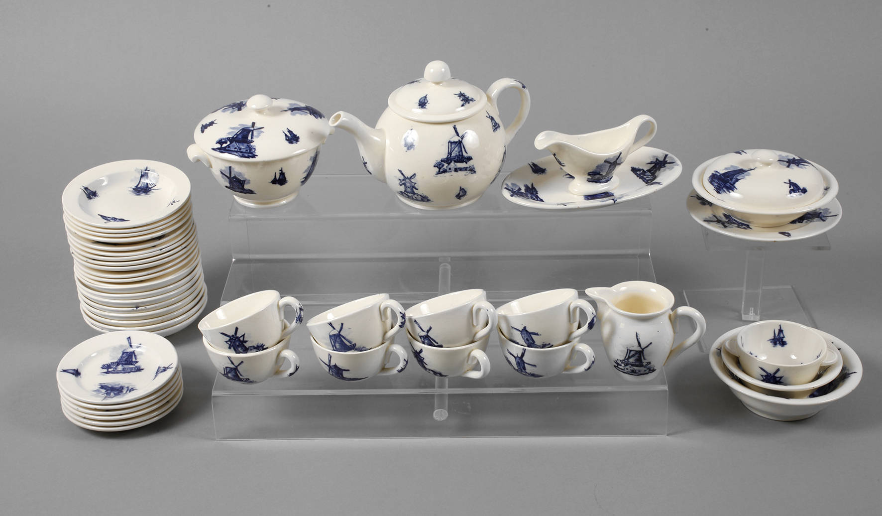 Wächtersbach Kinderservice Delfter Motiv