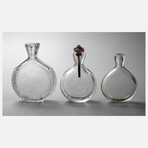 Drei Snuffbottles