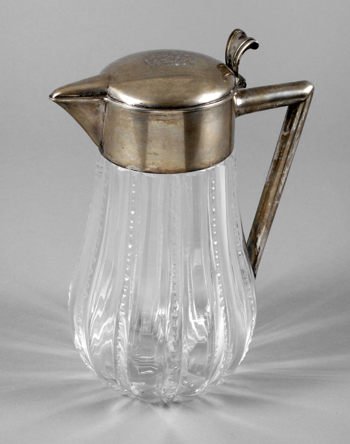 Karaffe mit Silbermontierung